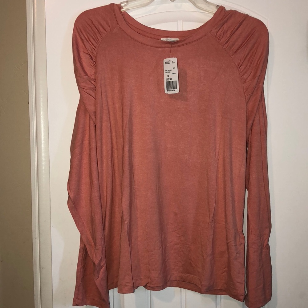 Peach ruched long sleeve top